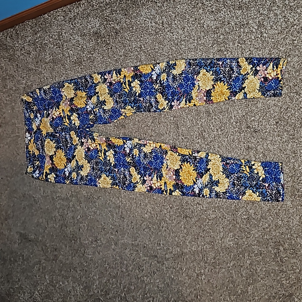 LuLaRoe leggings